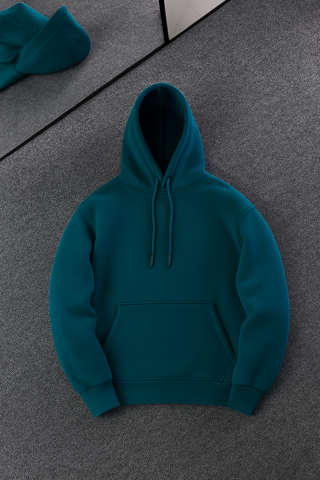 EVERYDAY ESSENTIAL HOODIES