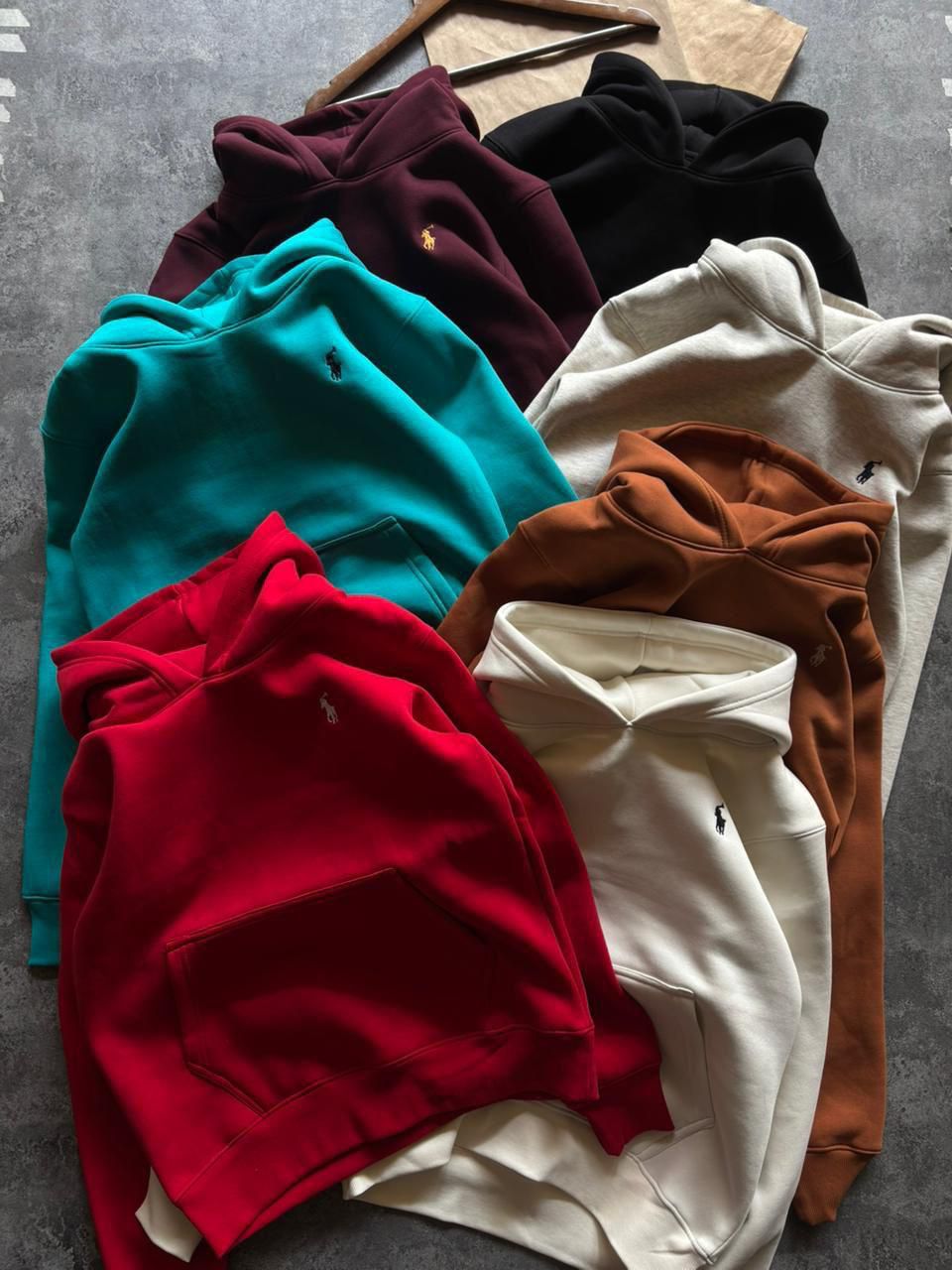 PREMIUM BASIC ADDITION HOODIE