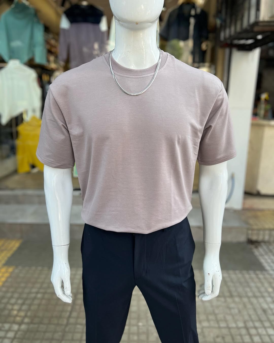 RELAXED FIT TEES