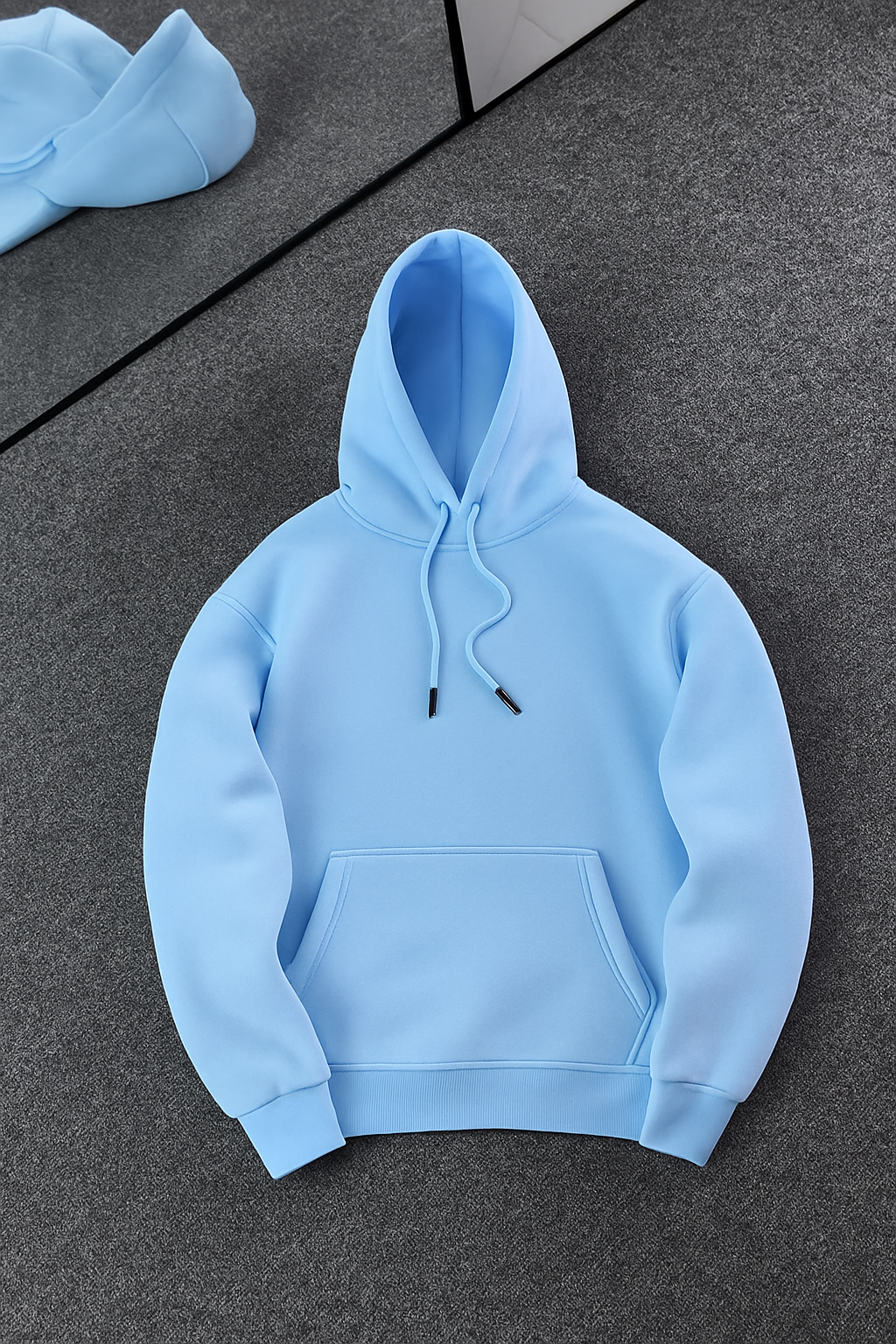 EVERYDAY ESSENTIAL HOODIES