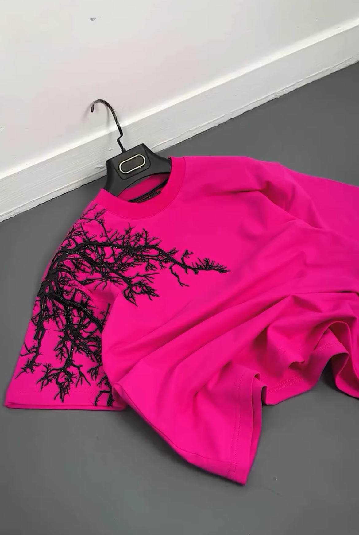NATURE INSPIRED MINIMAL TEES