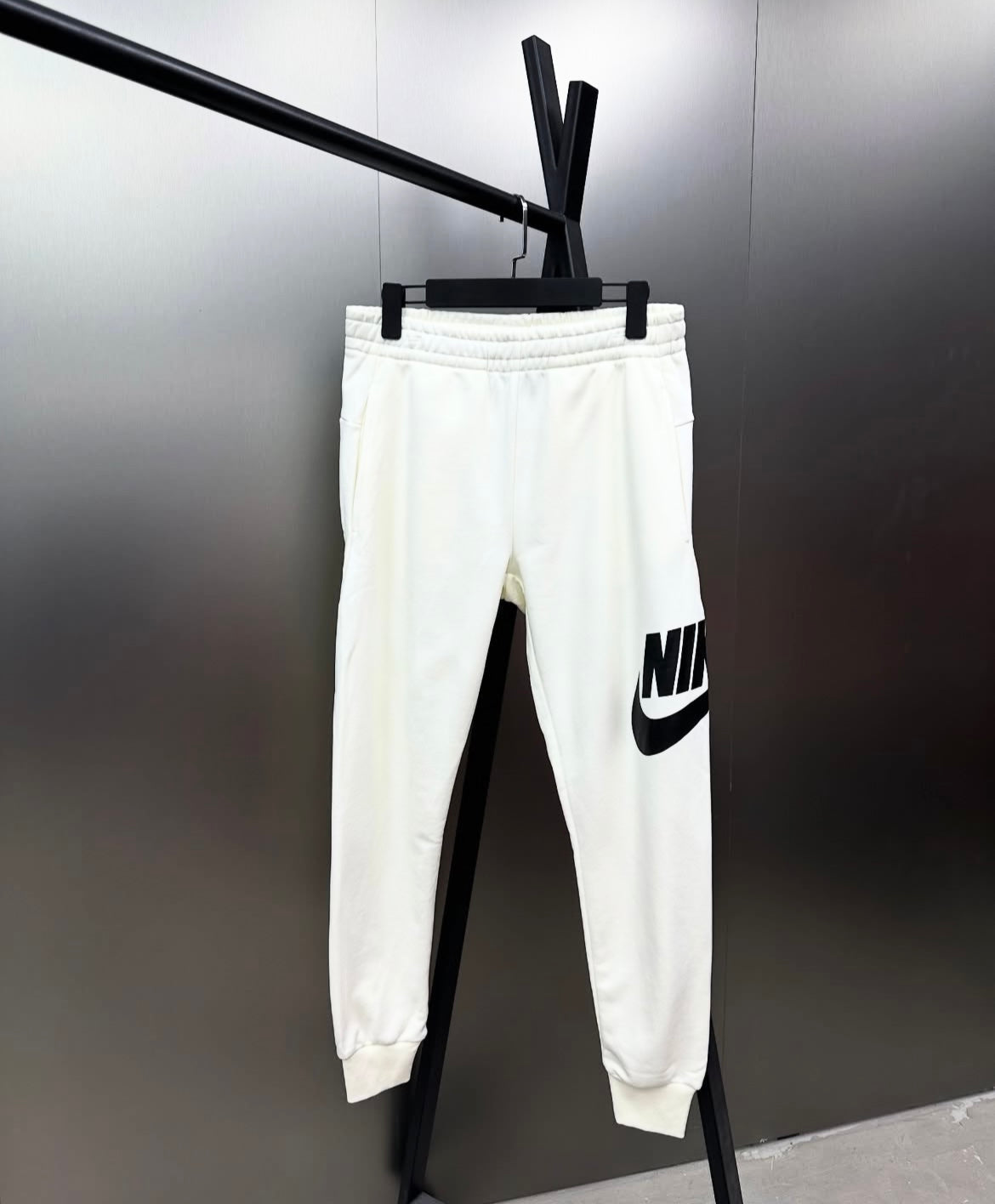 PREMIUM SLIM-FIT TROUSERS FOR MENS