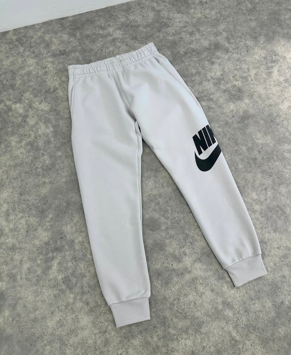 PREMIUM SLIM-FIT TROUSERS FOR MENS