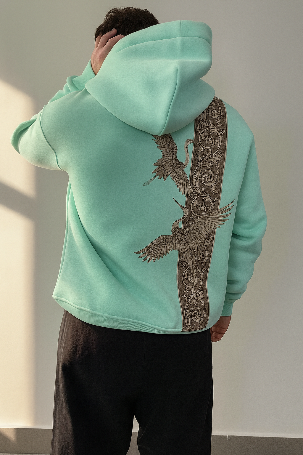 BACKSTRIP OVERSIZED HOODIES