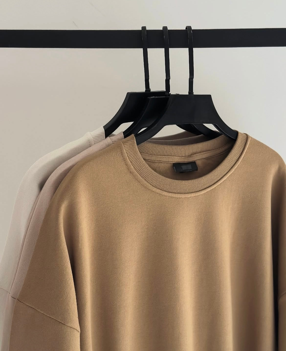 DROP SHOULDER BAGGY FIT SWEATSHIRTS