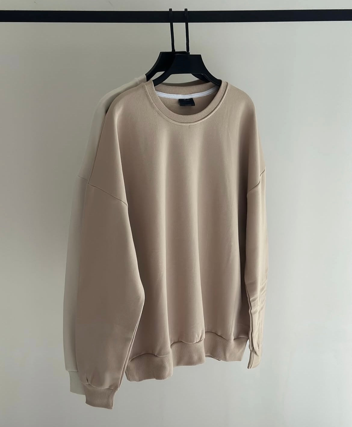 DROP SHOULDER BAGGY FIT SWEATSHIRTS